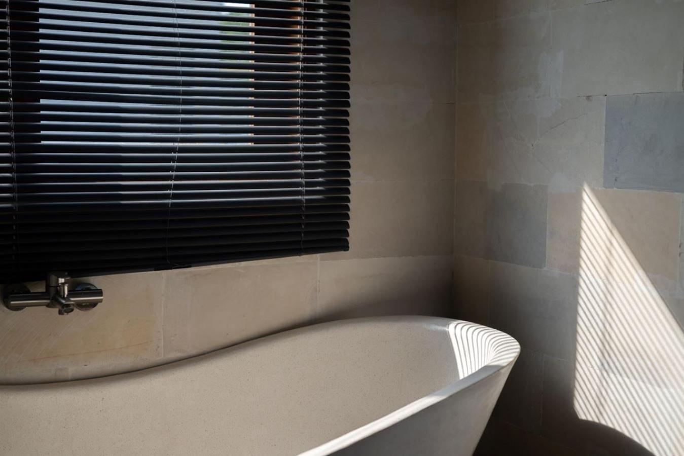Villa Manis With A Private Pool In
