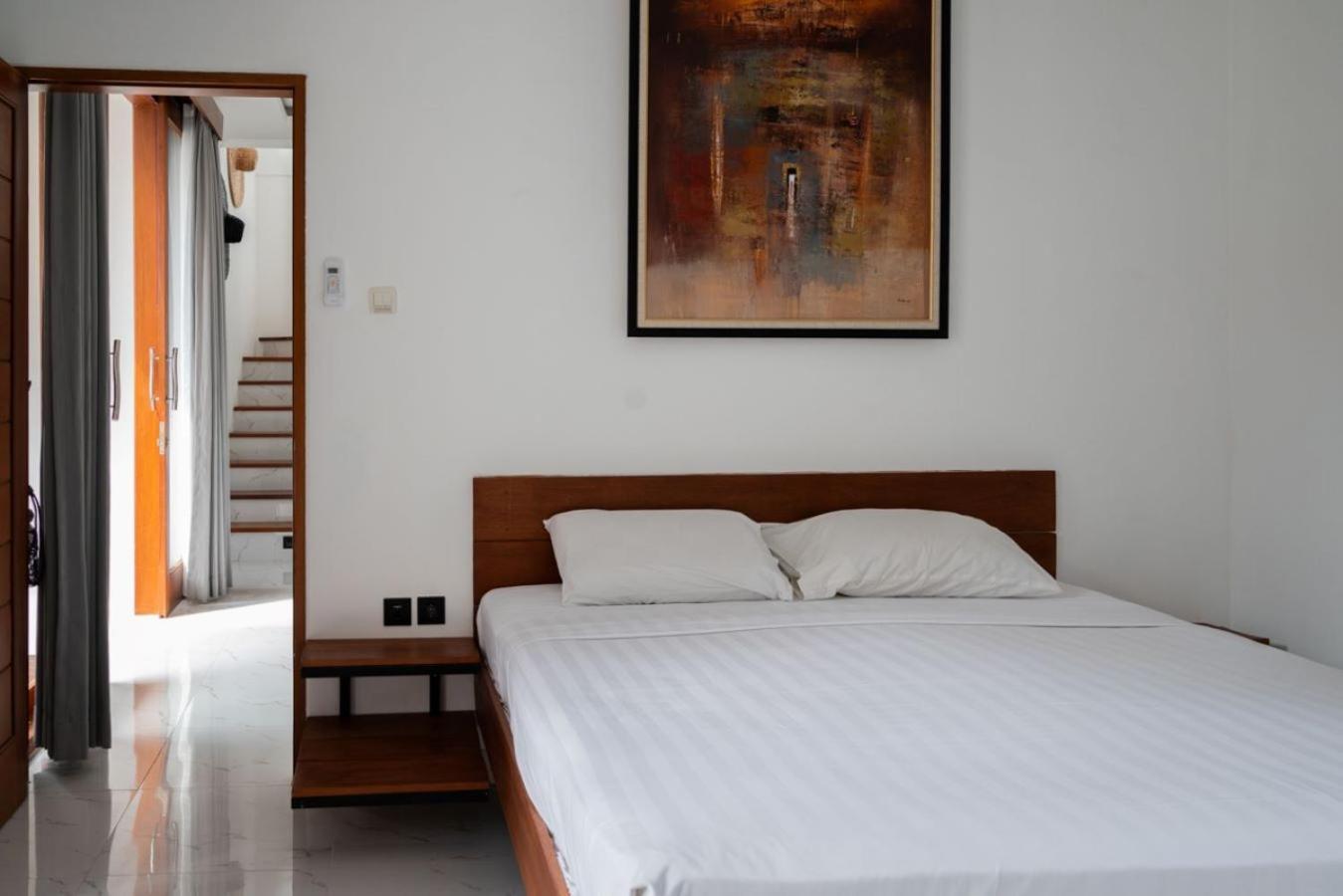 Villa Manis With A Private Pool In *